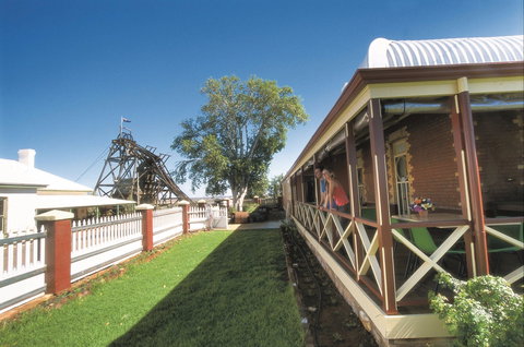 Hoover House - Tourism Gold Coast 1