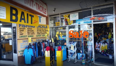 Lakes Entrance Angler - Tourism Gold Coast 0