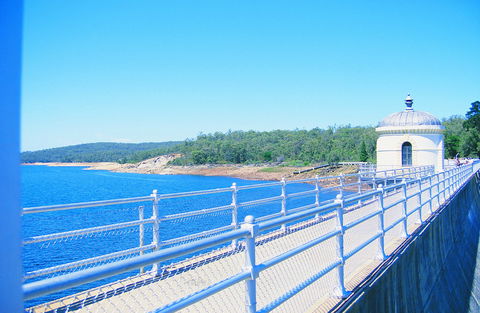 Mundaring Weir - Tourism Gold Coast 0