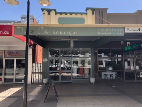 Ted And Olive Boutique - Tourism Gold Coast 0