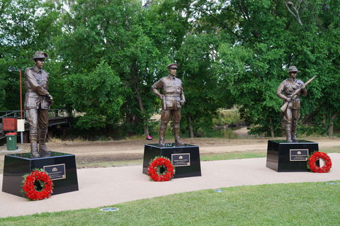 VC Memorial Park - Honouring Our Heroes - Tourism Gold Coast 0