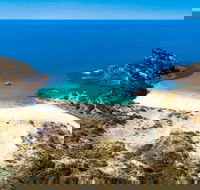 Western River Cove Beach - Tourism Gold Coast