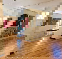 Yaama Ganu Gallery Moree - Tourism Gold Coast