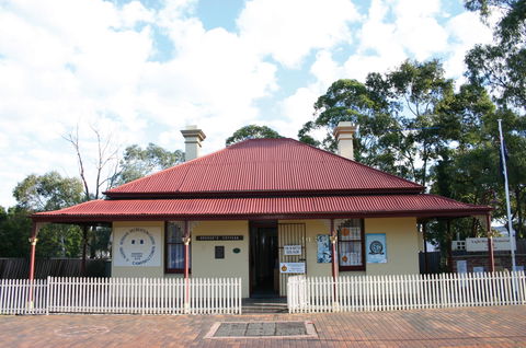 Dredge's Cottage - Tourism Gold Coast 0