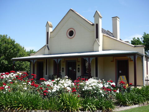 Quondong Cottage - Tourism Gold Coast 2