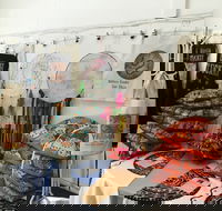 Sisters Under The Skin Local Art and Design Gallery Moree - Tourism Gold Coast