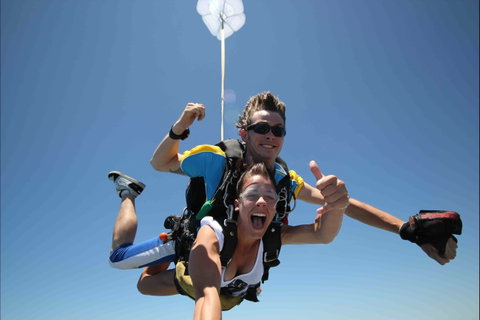 Gold Coast Skydive - Tourism Gold Coast 0