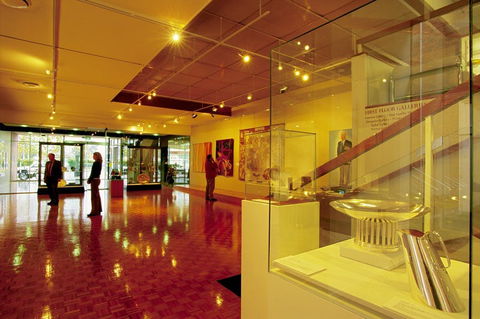 Hamilton - Tourism Gold Coast 2