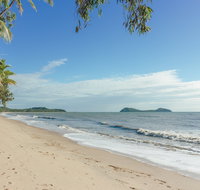 Clifton Beach - Tourism Gold Coast