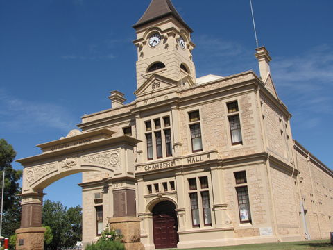 Historic Wallaroo Town Drive - Tourism Gold Coast 0
