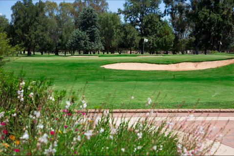 Howlong Golf Resort - Tourism Gold Coast 0