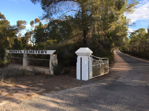 Moonta Cemetery Walks - Tourism Gold Coast 2
