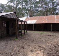 Razorback Hut - Tourism Gold Coast