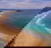 Tabourie Point Beach - Tourism Gold Coast
