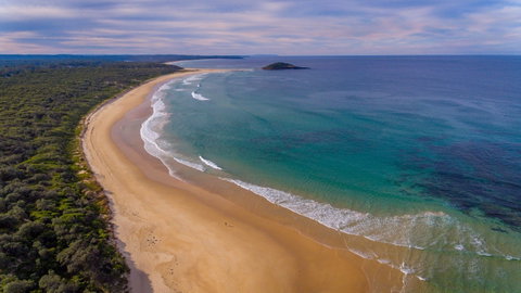 Tabourie Point Beach - Tourism Gold Coast 0