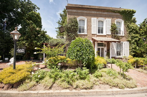 Antiques Of The Riverina - Antique Trail - Tourism Gold Coast 0