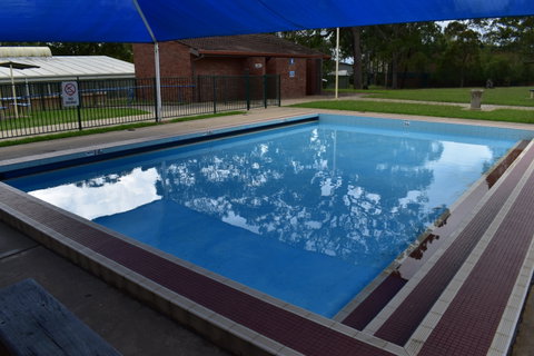 Bomaderry Aquatic Centre - Tourism Gold Coast 1