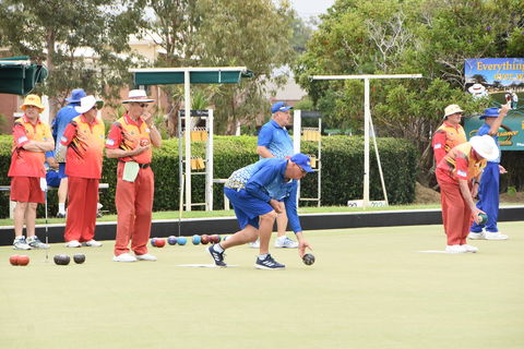 Cleveland Sharks Bowls Club - Tourism Gold Coast 1