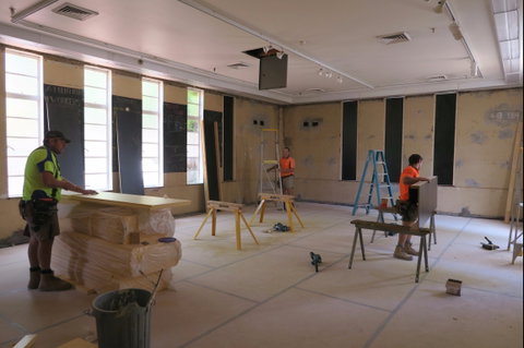 Drill Hall Gallery - Tourism Gold Coast 1