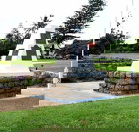 Dunwich War Memorial - Tourism Gold Coast