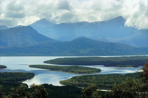 Hinchinbrook Island National Park - Tourism Gold Coast 0