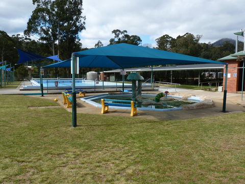 Marysville Outdoor Swimming Pool - Tourism Gold Coast 2