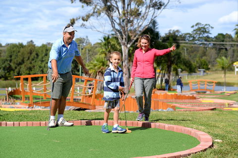 Port Macquarie Driving Range And Mini Golf - Tourism Gold Coast 0