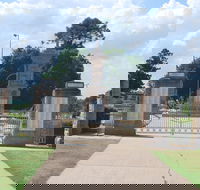 Warwick War Memorial and Gates - Tourism Gold Coast
