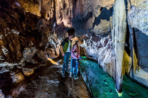 Jenolan Caves: Imperial-Diamond Cave Tour - Tourism Gold Coast 0