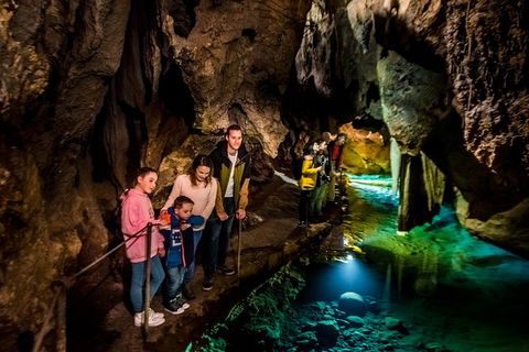 Jenolan Caves: Imperial Cave Tour - Tourism Gold Coast 0