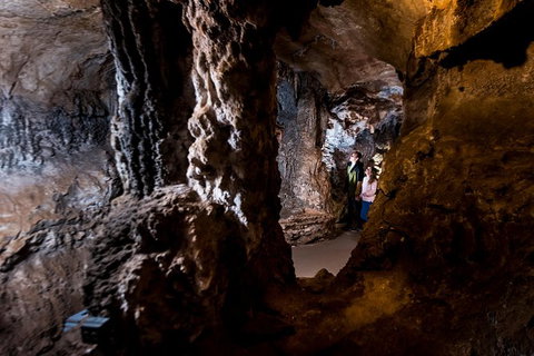 Jenolan Caves: Imperial Cave Tour - Tourism Gold Coast 1