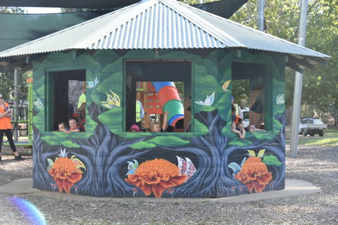 Howlong's Enchanted Hut - Tourism Gold Coast 0