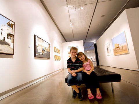 Western Plains Cultural Centre - Tourism Gold Coast 0