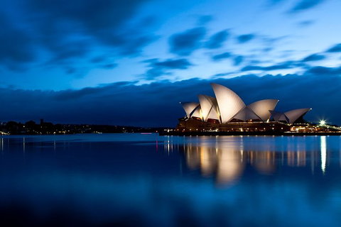 Sydney Departure Private Transfers From Sydney City To Airport SYD In Luxury Van - Tourism Gold Coast 3