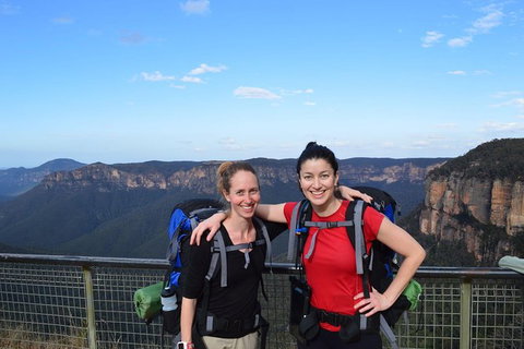 Blue Mountains Highlights - Overnight Hiking Trip - Tourism Gold Coast 0