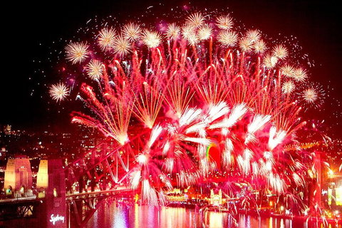 New Year\'s Eve Fireworks Cruise Sydney Harbour - Tourism Gold Coast 5