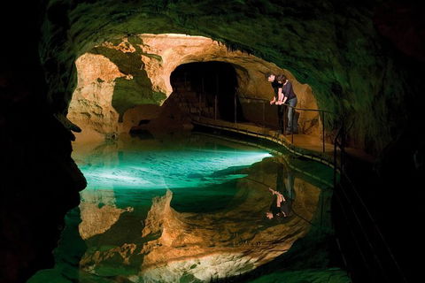 Jenolan Caves: Extended Temple Of Baal Cave Tour - Tourism Gold Coast 1