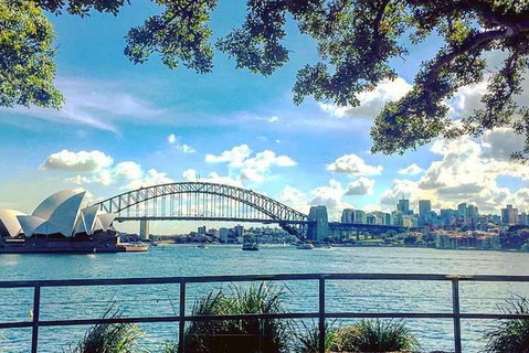 Private Sydney Tour Guide . Let Me Show You My Fabulous City - Tourism Gold Coast 1