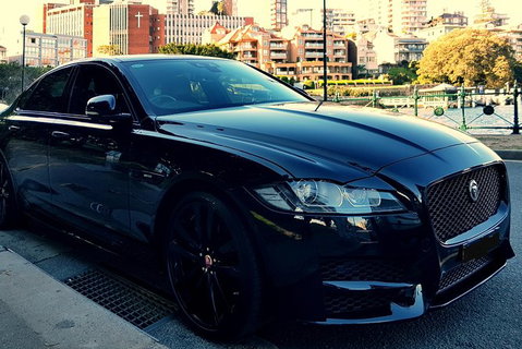 Eht Vip Transport And Airport Transfers And Lux Door To Door Service - Tourism Gold Coast 0