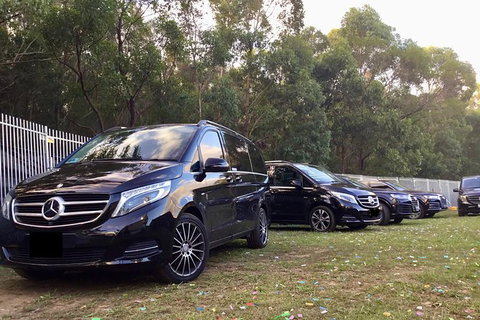 Luxury People Mover Transfer TO Sydney Airport ( 1 - 6 Pax ) - Tourism Gold Coast 2