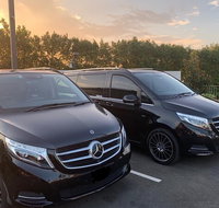 Luxury People Mover Transfer TO Sydney Airport  1 - 6 pax  - Tourism Gold Coast