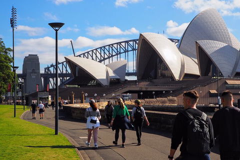 Quay People: Sydney Harbour Walking Tour With Coffee - Tourism Gold Coast 3