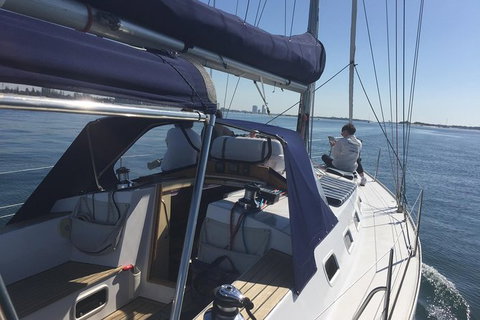 Gold Coast Sailing Cruise With Sparkling Wine & Nibbles Platter - Tourism Gold Coast 4