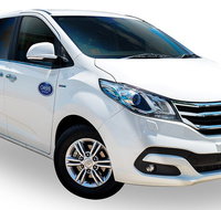 Luxury Van Private Transfer Port Douglas - Cairns - Tourism Gold Coast