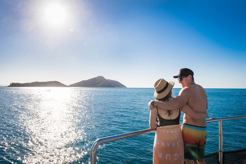 Day Sail The Whitsunday Islands On Atlantic Clipper From Airlie Beach - Tourism Gold Coast 5