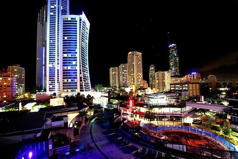 Gold Coast Airport Transfers : Airport OOL To Gold Coast City In Luxury Car - Tourism Gold Coast 1