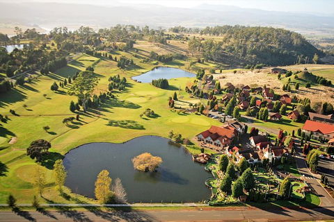 Launceston Wine & Sightseeing Tours - Gold Coast 2