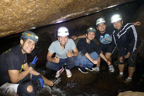 Adventure Caving - Tourism Gold Coast 1