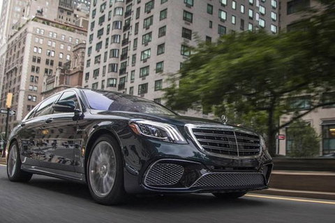 Luxury Chauffeur Car Melbourne Airport To CBD (Sedan) - Tourism Gold Coast 3