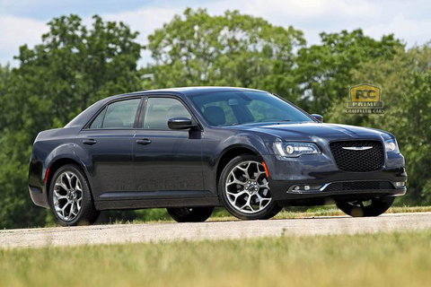 Luxury Chauffeur Car Melbourne Airport To CBD (Sedan) - Tourism Gold Coast 2